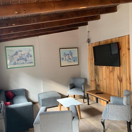 Hostel Nix San Carlos de Bariloche Bagian luar foto